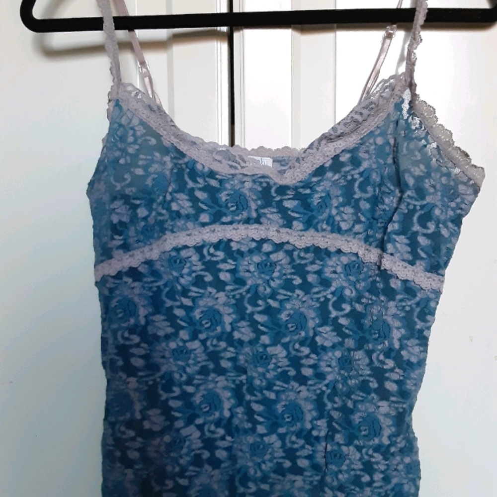 Women's tops